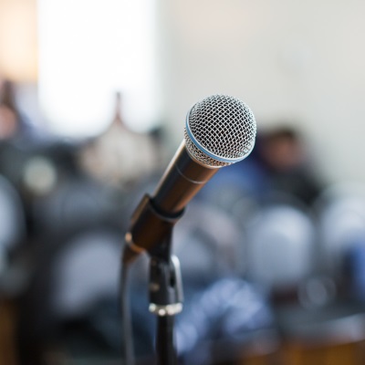 How NOT to run a press conference in a crisis